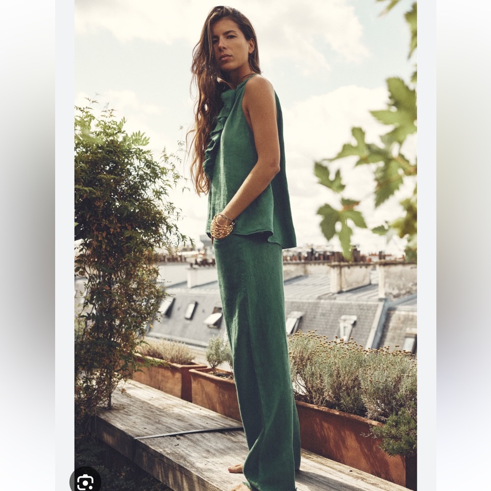 RUFFLED LINEN BLOUSE AND PANTS